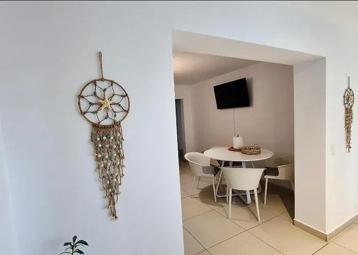 The Azora Faleza Nord * Constança